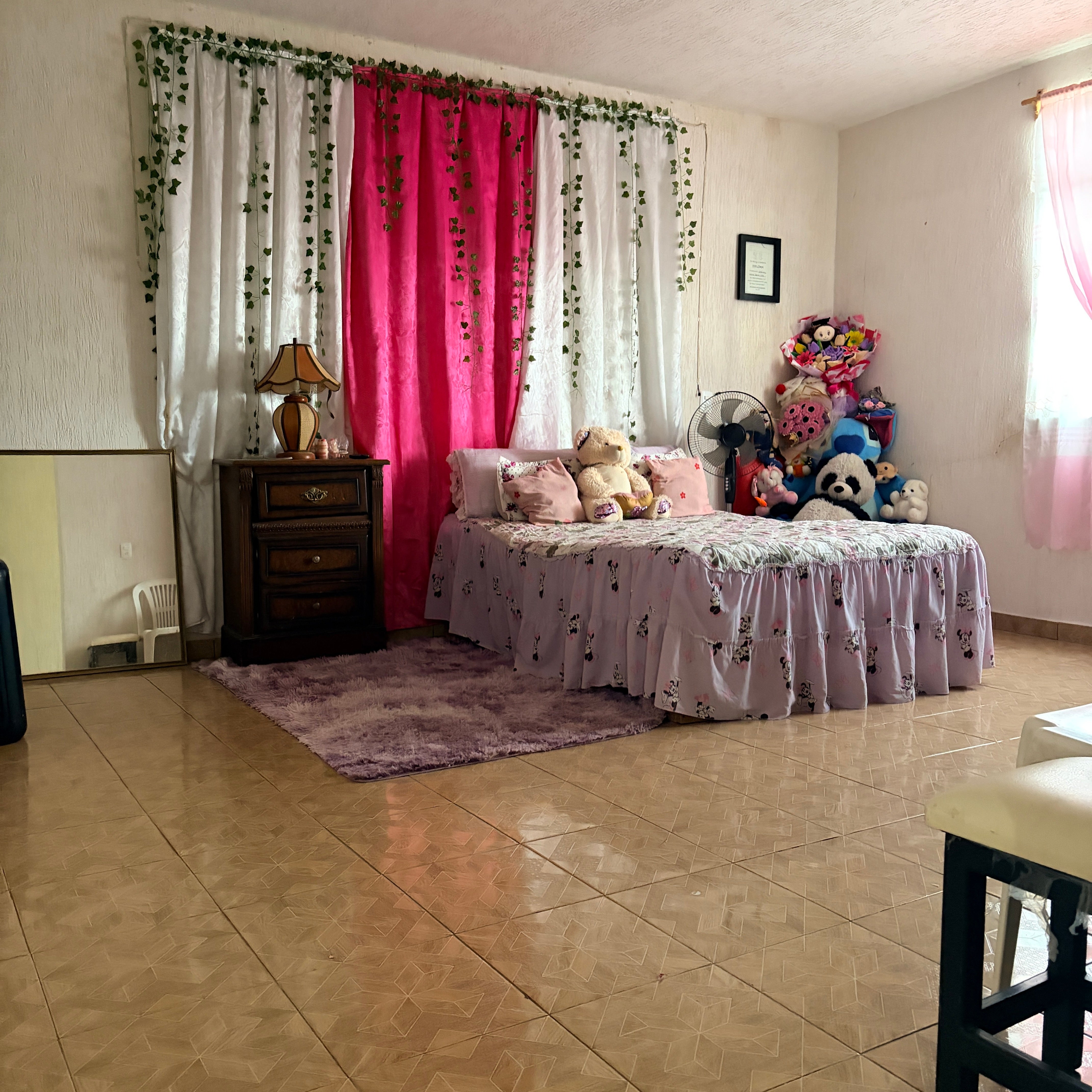 CASA EN COLONIA EMILIANO ZAPATA • ZINAPÉCUARO MICHOACÁN