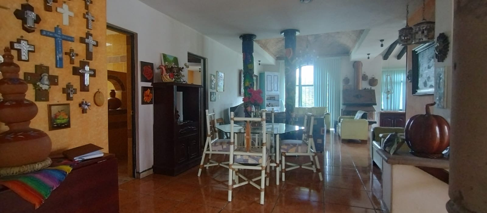 CASA EN ZINAPÉCUARO EN EL FRACCIONAMIENTO RESIDENCIAL DEL BALNEARIO ATZIMBA