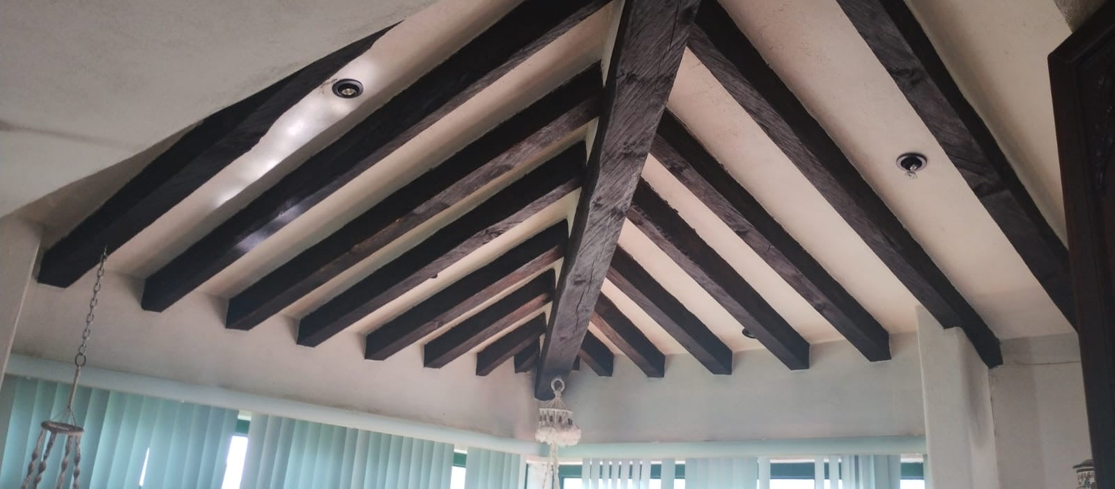 CASA EN ZINAPÉCUARO EN EL FRACCIONAMIENTO RESIDENCIAL DEL BALNEARIO ATZIMBA