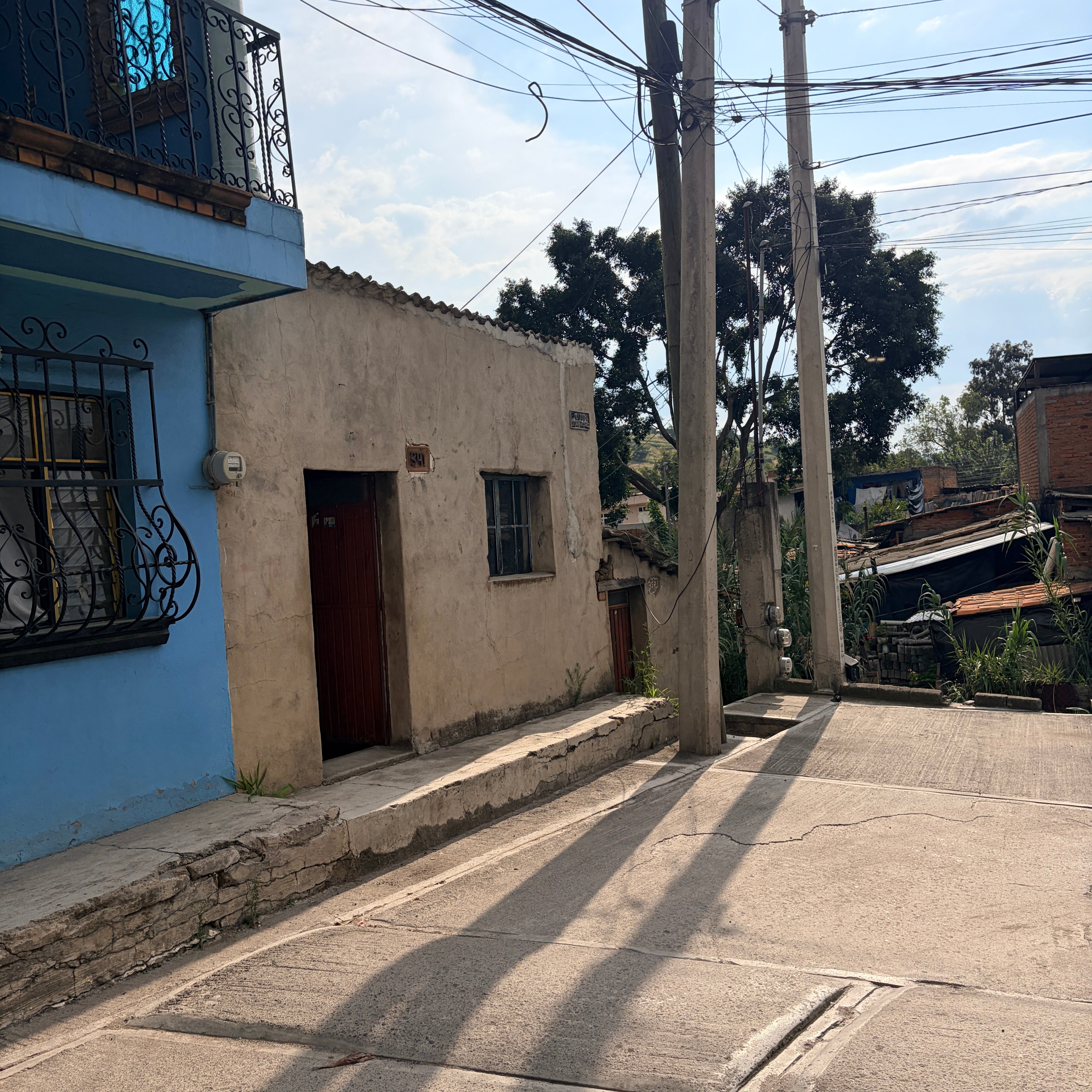 CASA EN ZINAPÉCUARO MICHOACÁN • COLONIA SAN JUAN